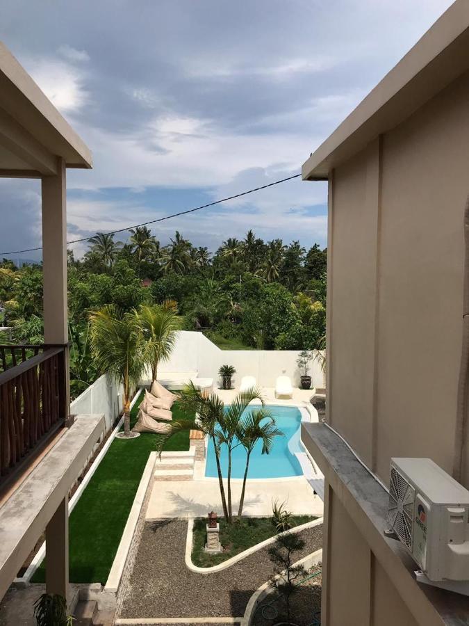 Kelapa Surf Villa ปูลูกาน ภายนอก รูปภาพ
